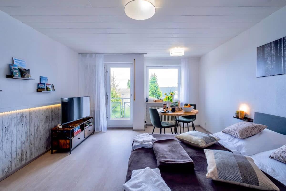 Relaxapartments Black Forest Nature Mit Beheiztem Indoor-Pool Und Sauna - Sonnenbalkon Mit Blick Ins Gruene, Schnelles Internet, Naehe Triberger Wasserfaelle, Fuer Bis Zu 2 Personen Schönwalde Eksteriør bilde